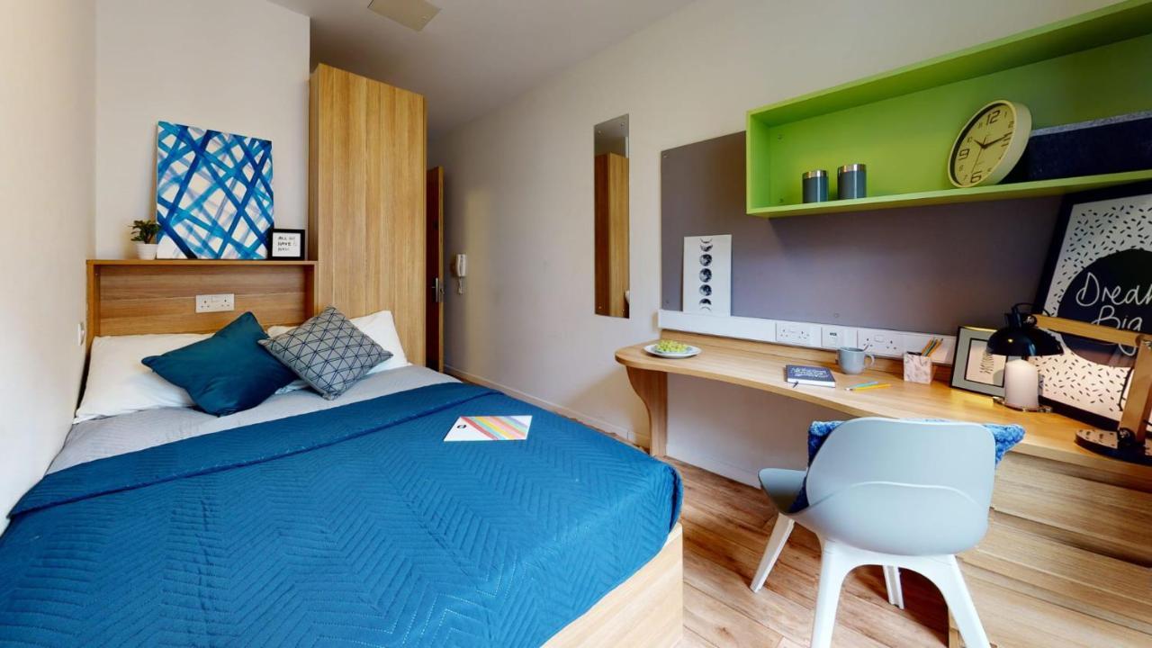 Sterling Court In Wembley London Ngoại thất bức ảnh